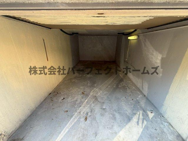 津田元町3丁目戸建　賃貸の駐車場|駐車場です