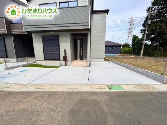 第7上尾二ツ宮Ⅱ期　新築戸建　ハートフルＢの駐車場
