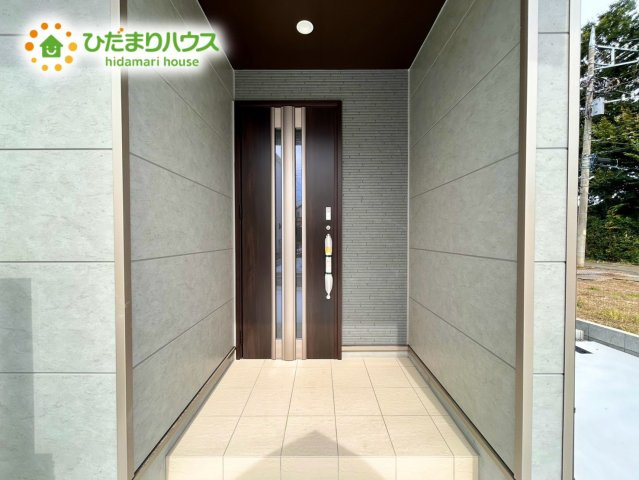 第7上尾二ツ宮Ⅱ期　新築戸建　ハートフルＢの玄関