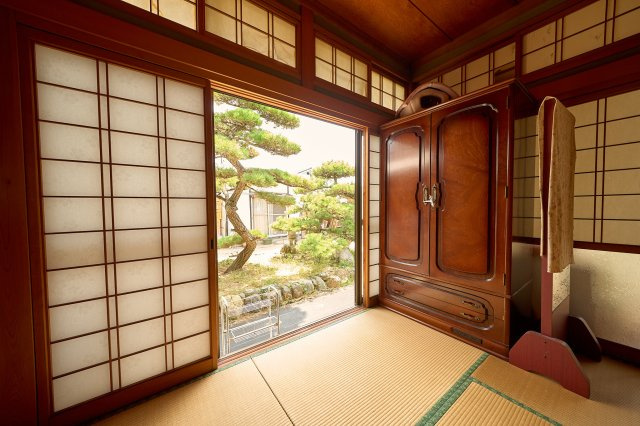 勝岡町の中古のおうち　松山市勝岡町中古戸建の和室|和に親しむ