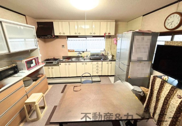勝岡町の中古のおうち　松山市勝岡町中古戸建の和室|ゆったりとくつろげる和室です