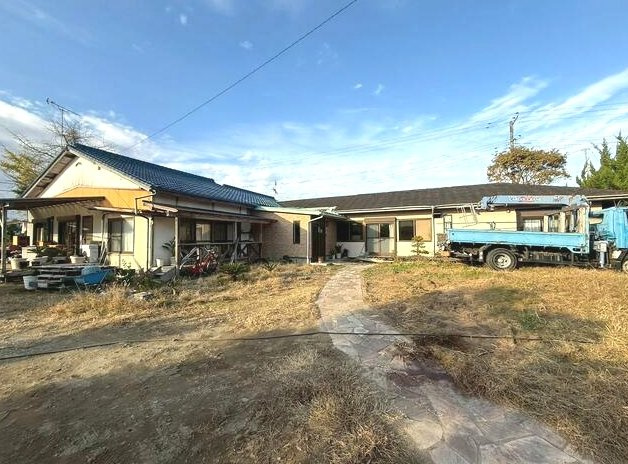 長生郡白子町古所　平屋中古戸建の庭|敷地約670坪 和風門構８SLDK平屋 上下水都市ガス リビング約27帖  白子海岸まで徒歩約10分