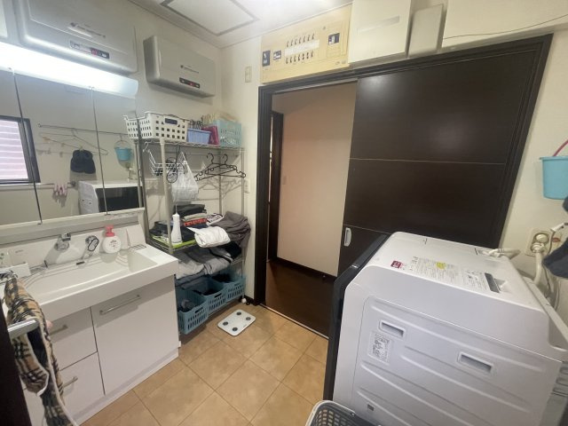 佐々町口石免一戸建の脱衣所