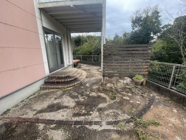 佐々町口石免一戸建の庭