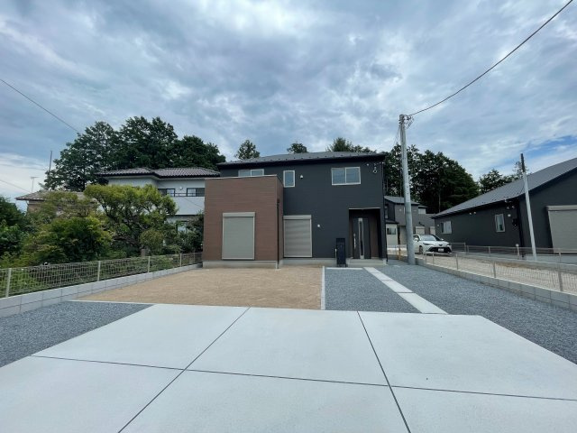 新築戸建・新築建売　桐生市相生町2丁目　相生小学校・相生中学校の駐車場