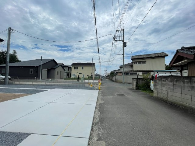 新築戸建・新築建売　桐生市相生町2丁目　相生小学校・相生中学校の前面道路含む現地写真