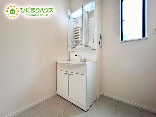 第7上尾二ツ宮Ⅱ期　新築戸建　ハートフルCの独立洗面台