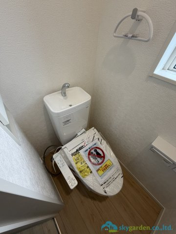 秦野市堀西第26　新築戸建　全1棟1号棟のトイレ