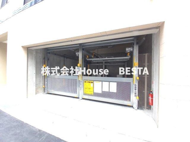 SDグランツ新神戸ステーションフロントの駐車場