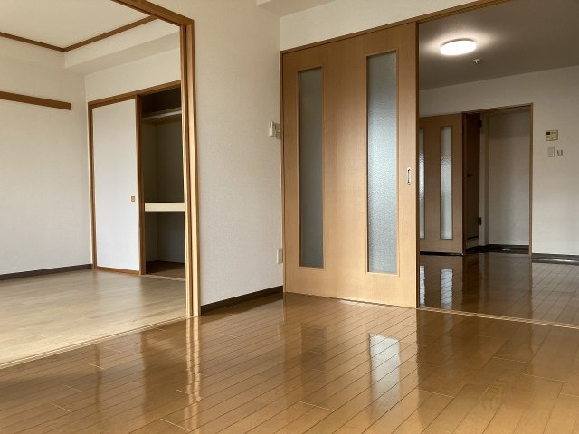 ハイデンスニーズの内装|別室写真