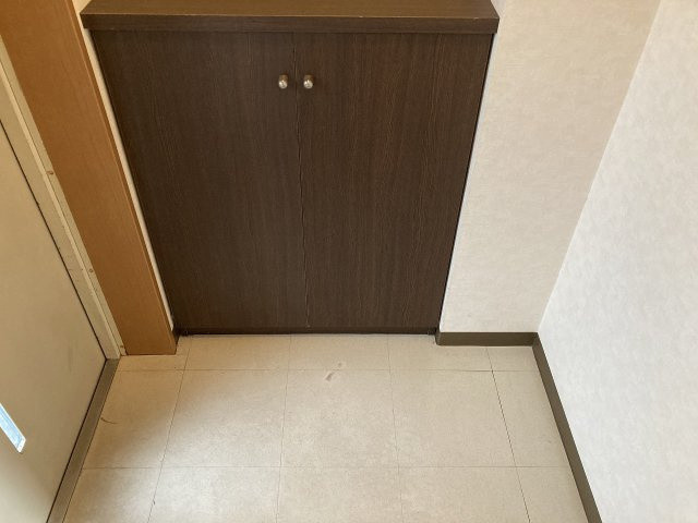 ハイデンスニーズの玄関|別室写真