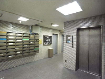 【エントランス】 | ライオンズマンション新富町第弐