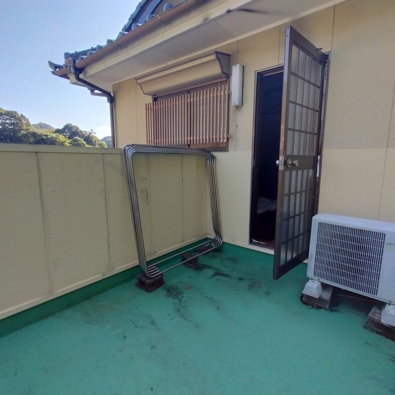 須佐町中古戸建のバルコニー