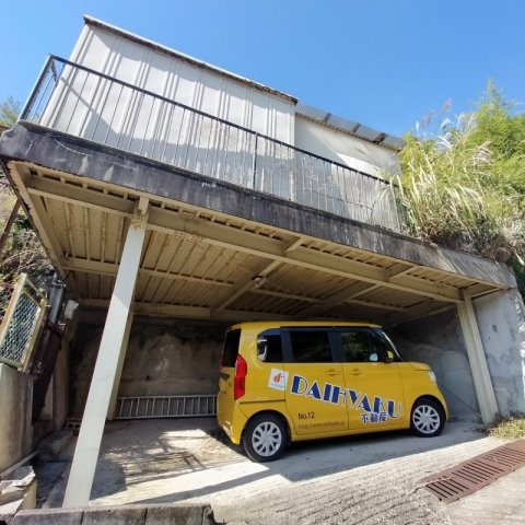 須佐町中古戸建の駐車場