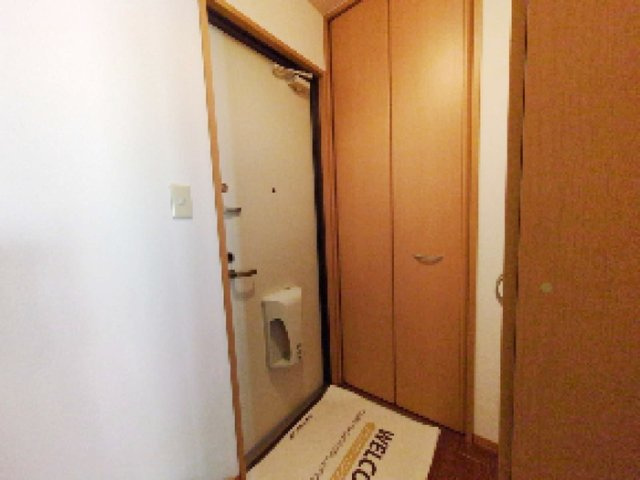 サンセジュール山水の玄関