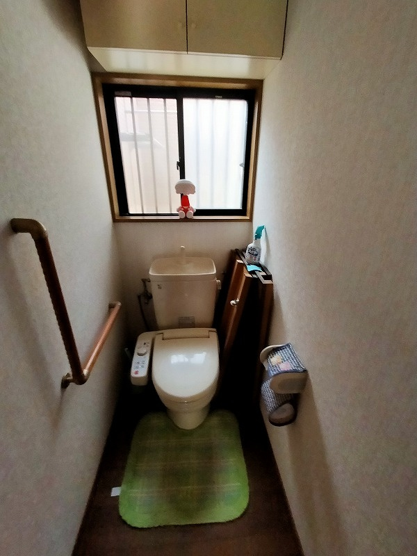 大村市東野岳町平屋建のトイレ