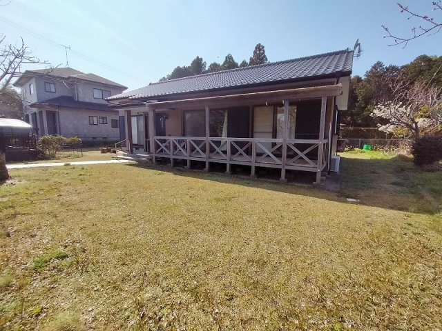 大村市東野岳町平屋建の庭|北東側から