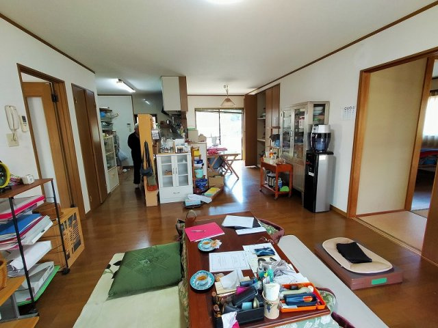 大村市東野岳町平屋建の居間・リビング|LDK