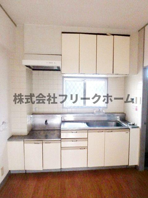 三鷹市下連雀９丁目の賃貸マンションのキッチン