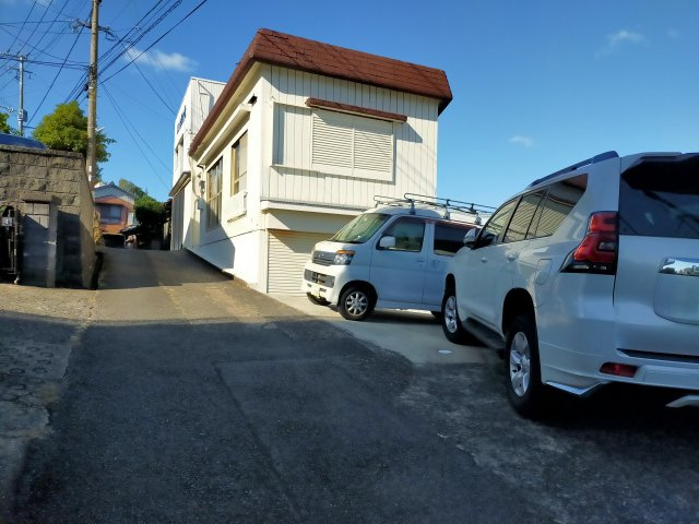 日宇町住居兼作業場　倉庫付き