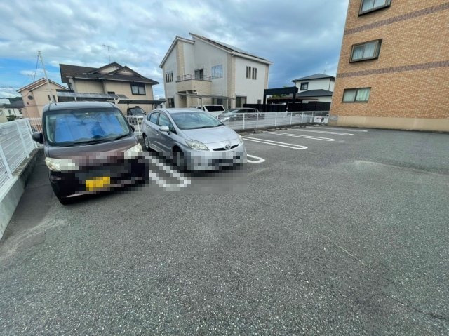 ヒルサイドテラスの駐車場