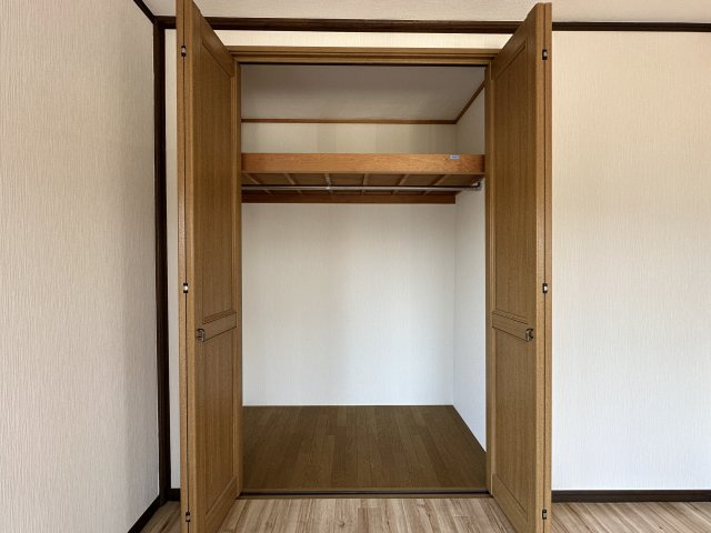 明石市魚住町西岡戸建の収納