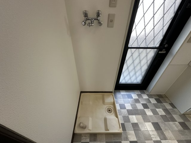 明石市魚住町西岡戸建のランドリースペース