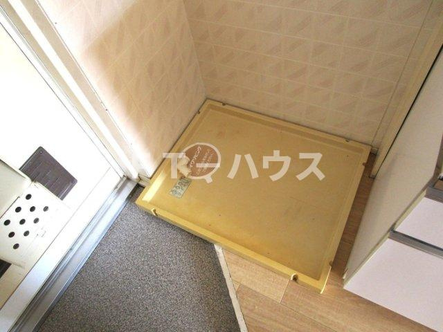 ヴィラ中山 A棟の設備|室内洗濯機置き場