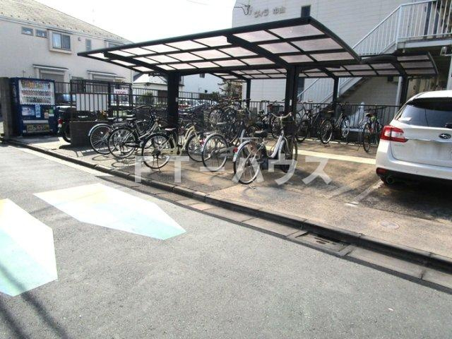 ヴィラ中山 A棟のその他共用部分|駐輪場