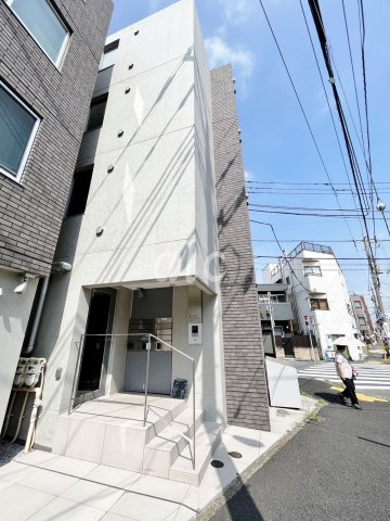 Ludens沼袋MAXIVDUEの外観