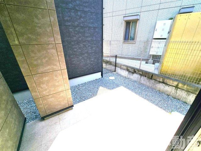 【バルコニー】 | お洗濯にも便利なバルコニー付き