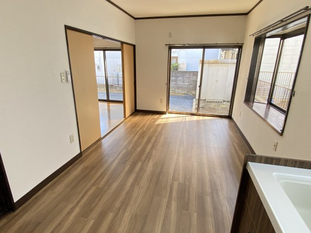 【居間・リビング】 | 筑西市幸町3丁目　中古戸建