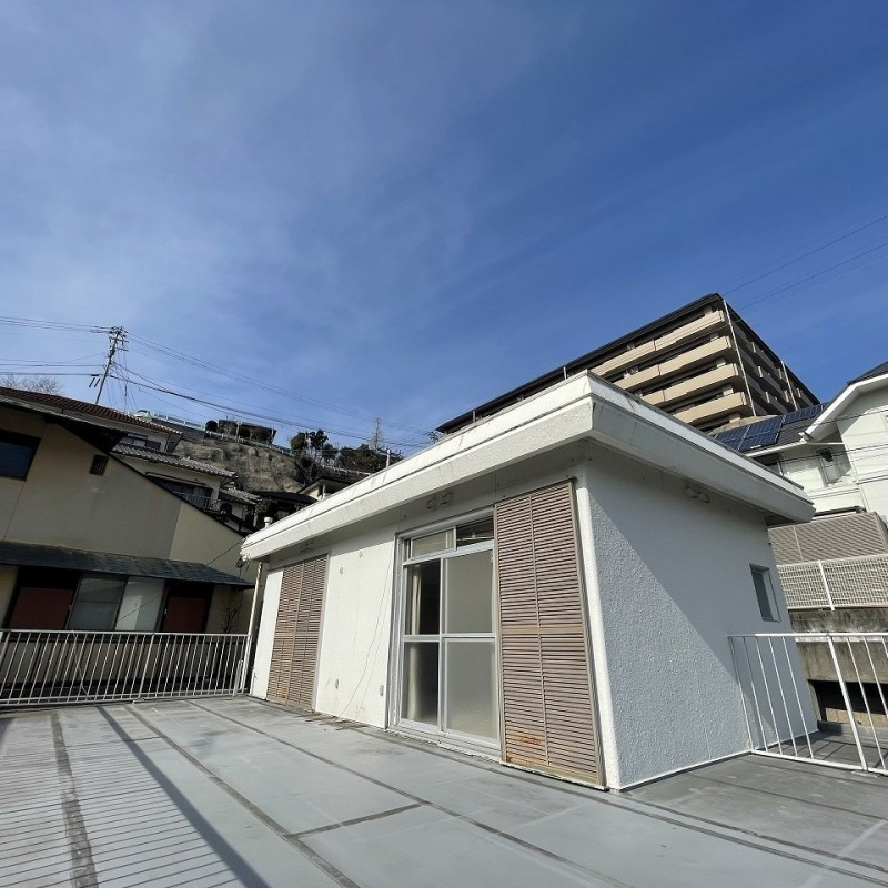 花園町一戸建のバルコニー