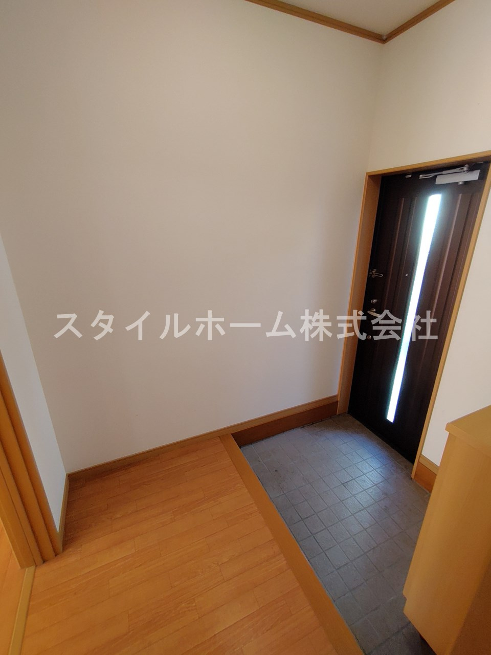 カノープス野田Bの玄関