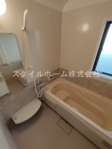 カノープス野田Bの浴室