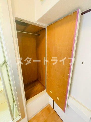 大阪市淀川区西宮原１丁目の賃貸マンションの収納