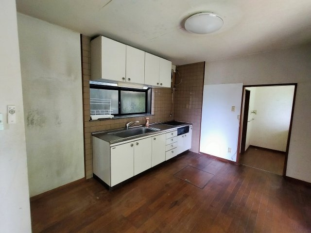 藤原町戸建てのキッチン
