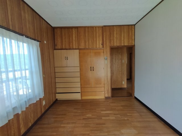 吉岡町一戸建の洋室