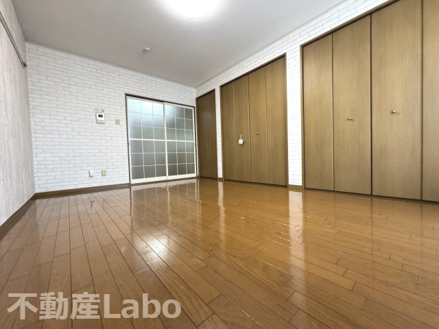 フロラシオン川内 Ⅲ棟 の洋室