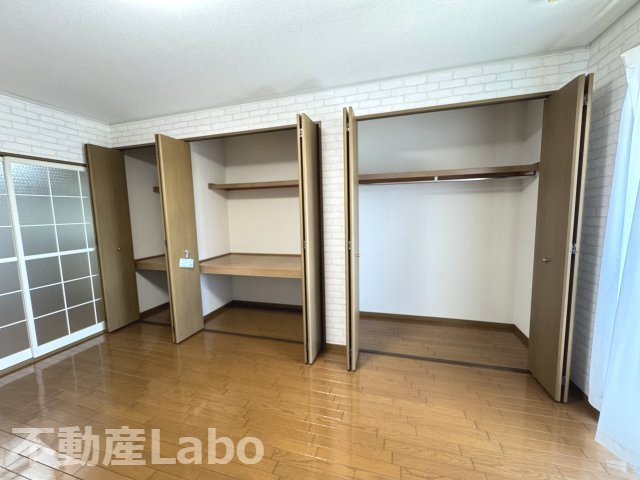 フロラシオン川内 Ⅲ棟 の収納