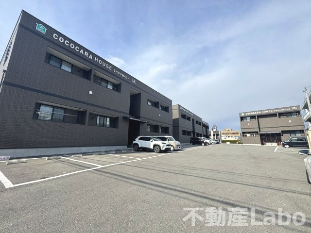 ココカラハウス庄町の駐車場