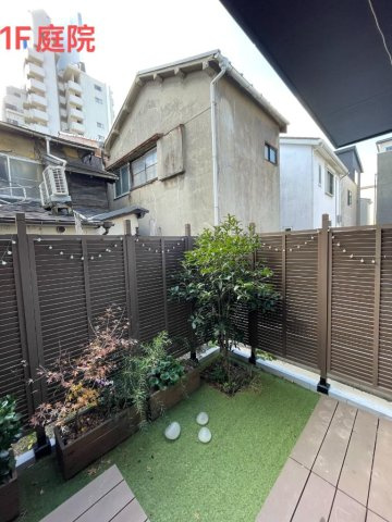 淀川区塚本4丁目　中古戸建の庭|お庭でゆったりと過ごせます