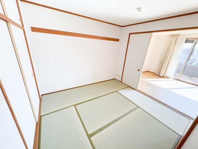 ロイヤルガーデン伊月町の内装
