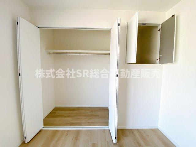 七軒家中古戸建の収納|たっぷりとした収納スペースです