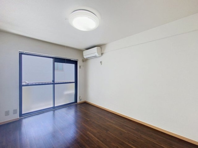 【洋室】 | 西山マンション