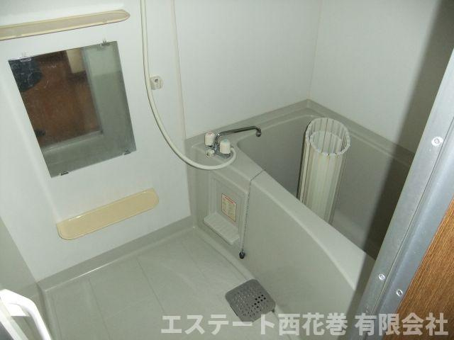 NEW MAISONもとだての浴室