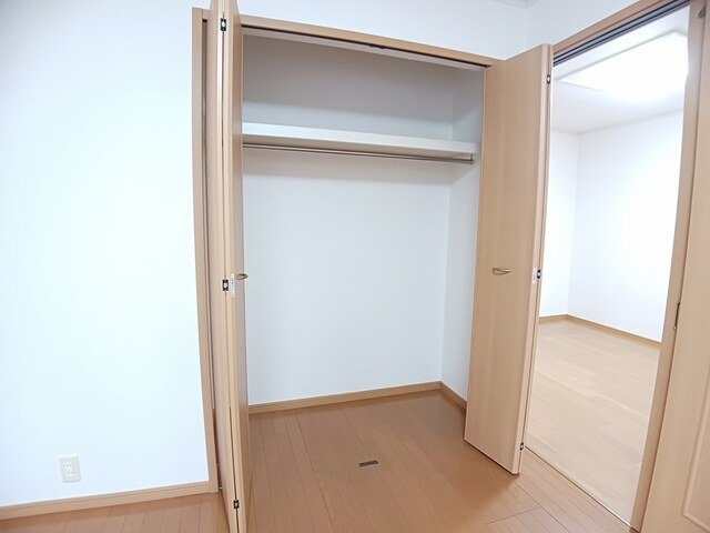 サンライズＢの収納|大きなものも収納できそうです