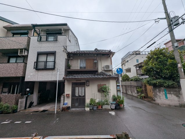 アーバンコートHRTの外観