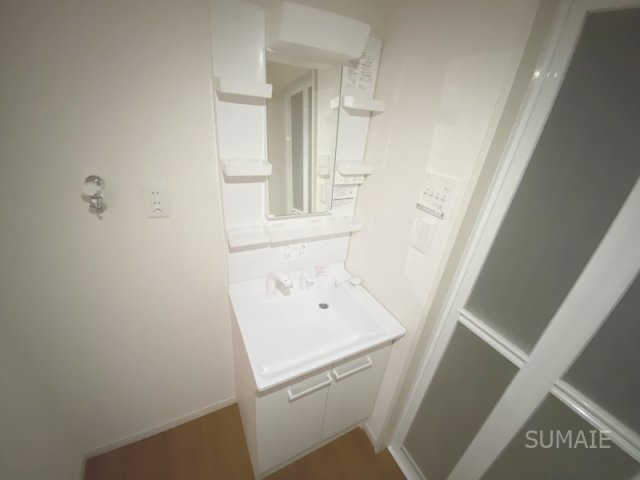グランデ指扇の洗面所|独立洗面台！