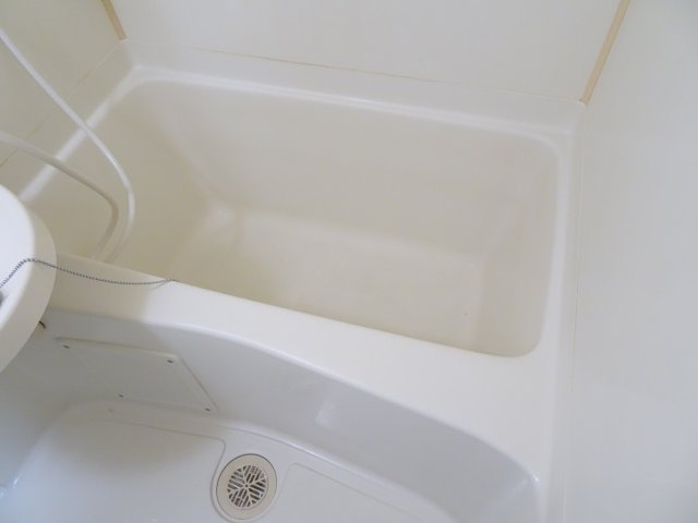 ホワイトベースの洋室